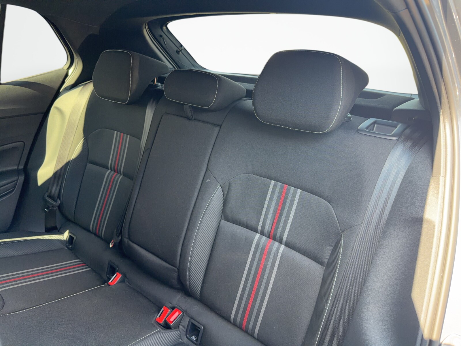 Škoda Fabia - zdjęcie 33