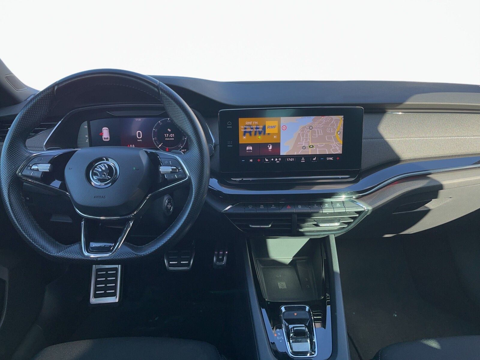 Škoda Octavia Combi - zdjęcie 16