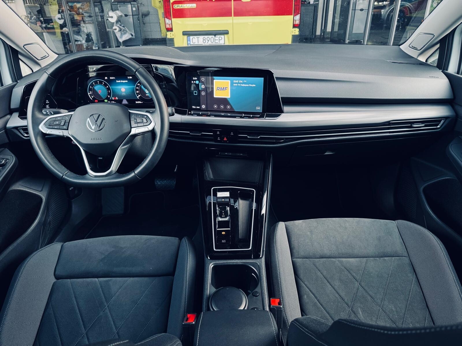 Volkswagen Golf - zdjęcie 20