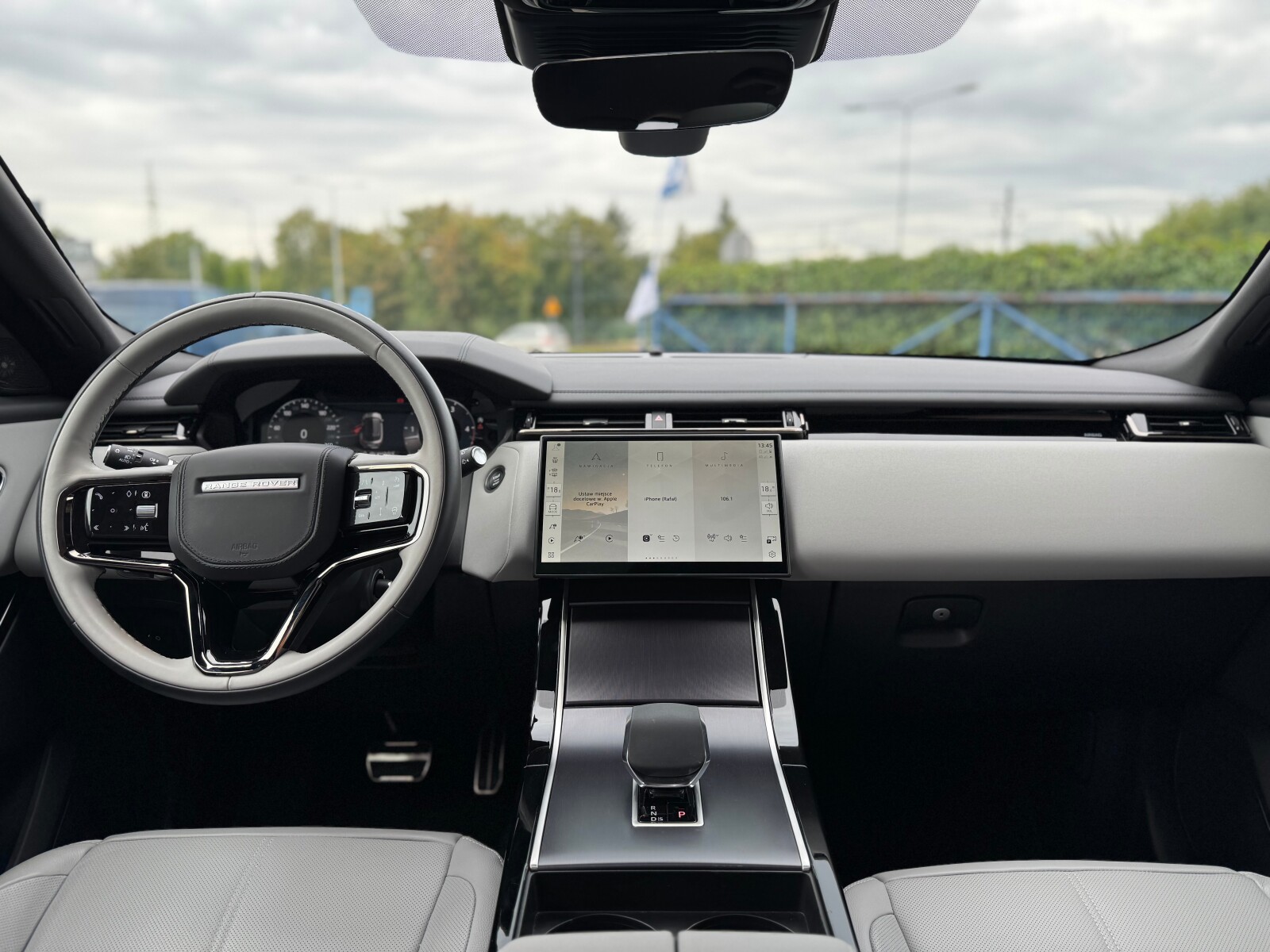 Land Rover Range Rover Velar - zdjęcie 21