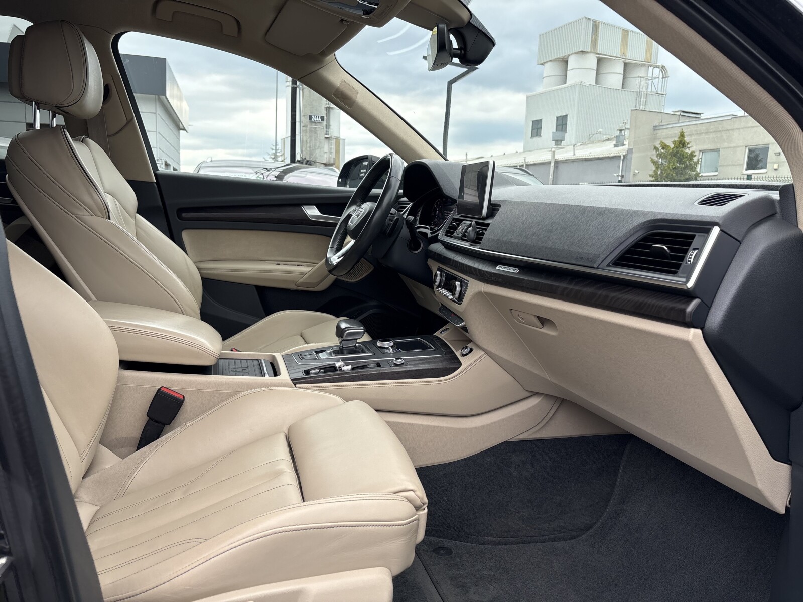 Audi Q5 - zdjęcie 9