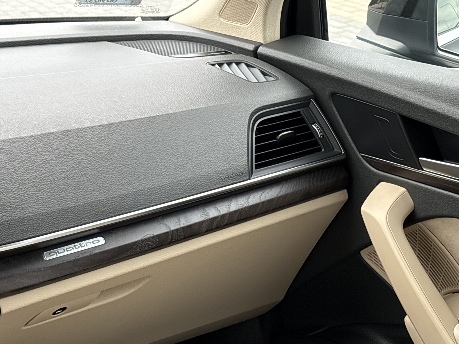 Audi Q5 - zdjęcie 15