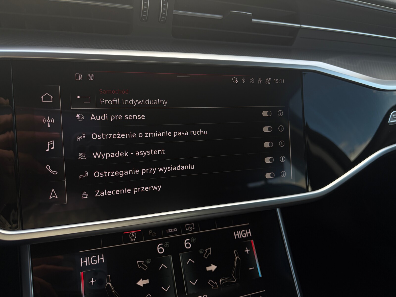 Audi A6 Avant - zdjęcie 38