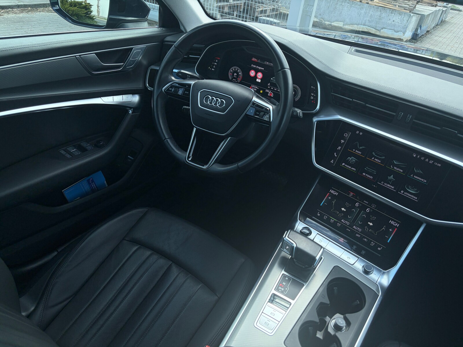 Audi A6 Avant - zdjęcie 19