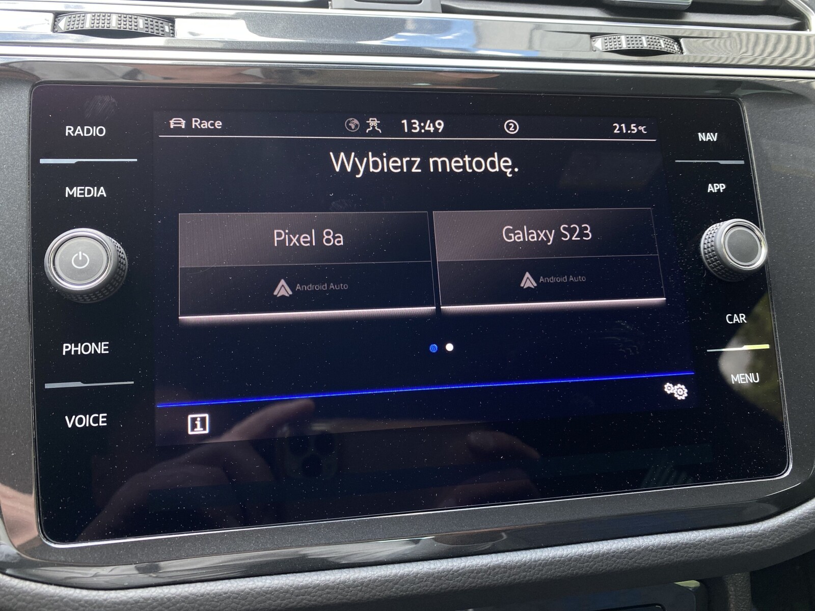 Volkswagen Tiguan - zdjęcie 19