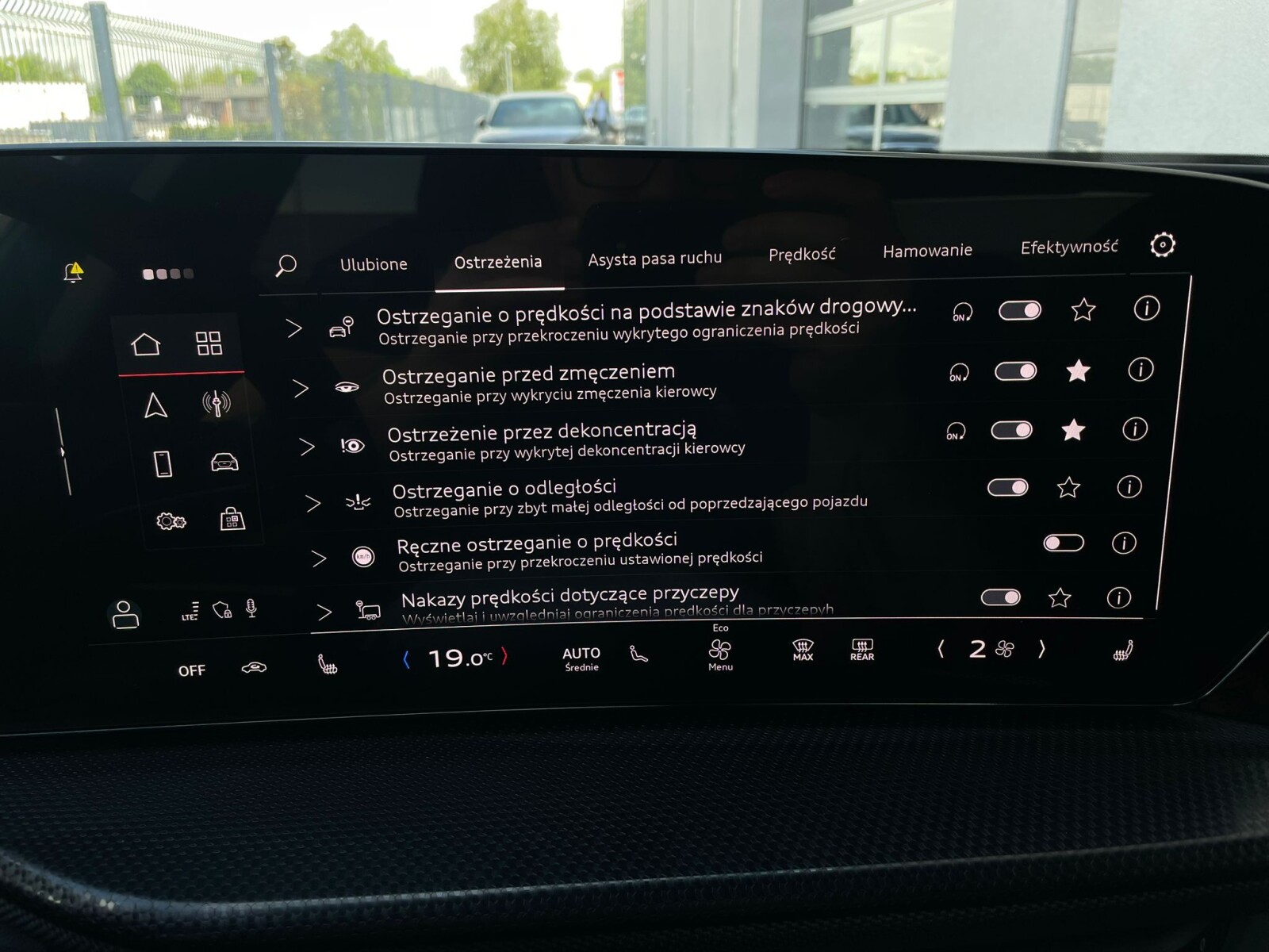 Audi Q5 Sportback - zdjęcie 28