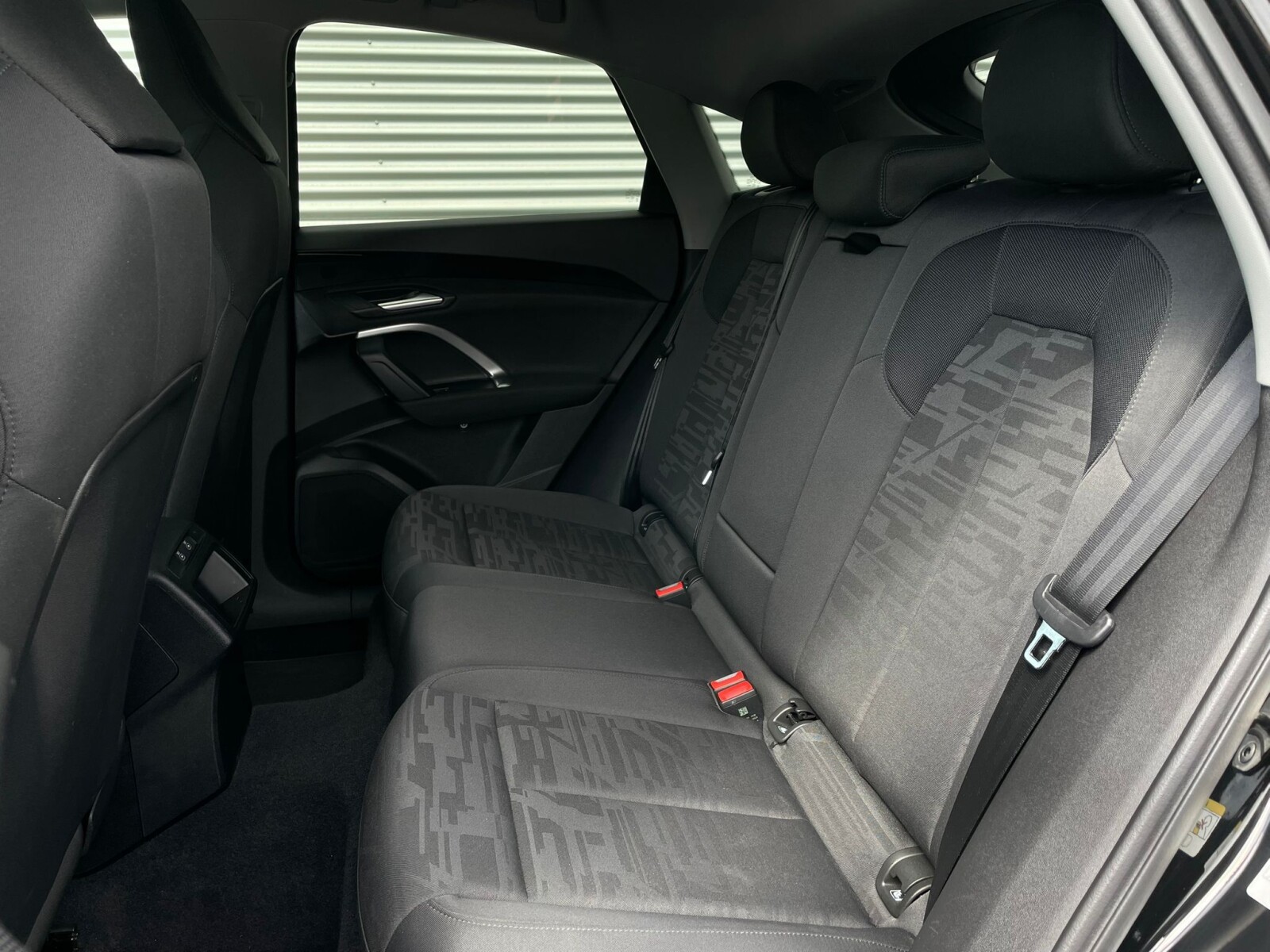 Audi Q5 Sportback - zdjęcie 13