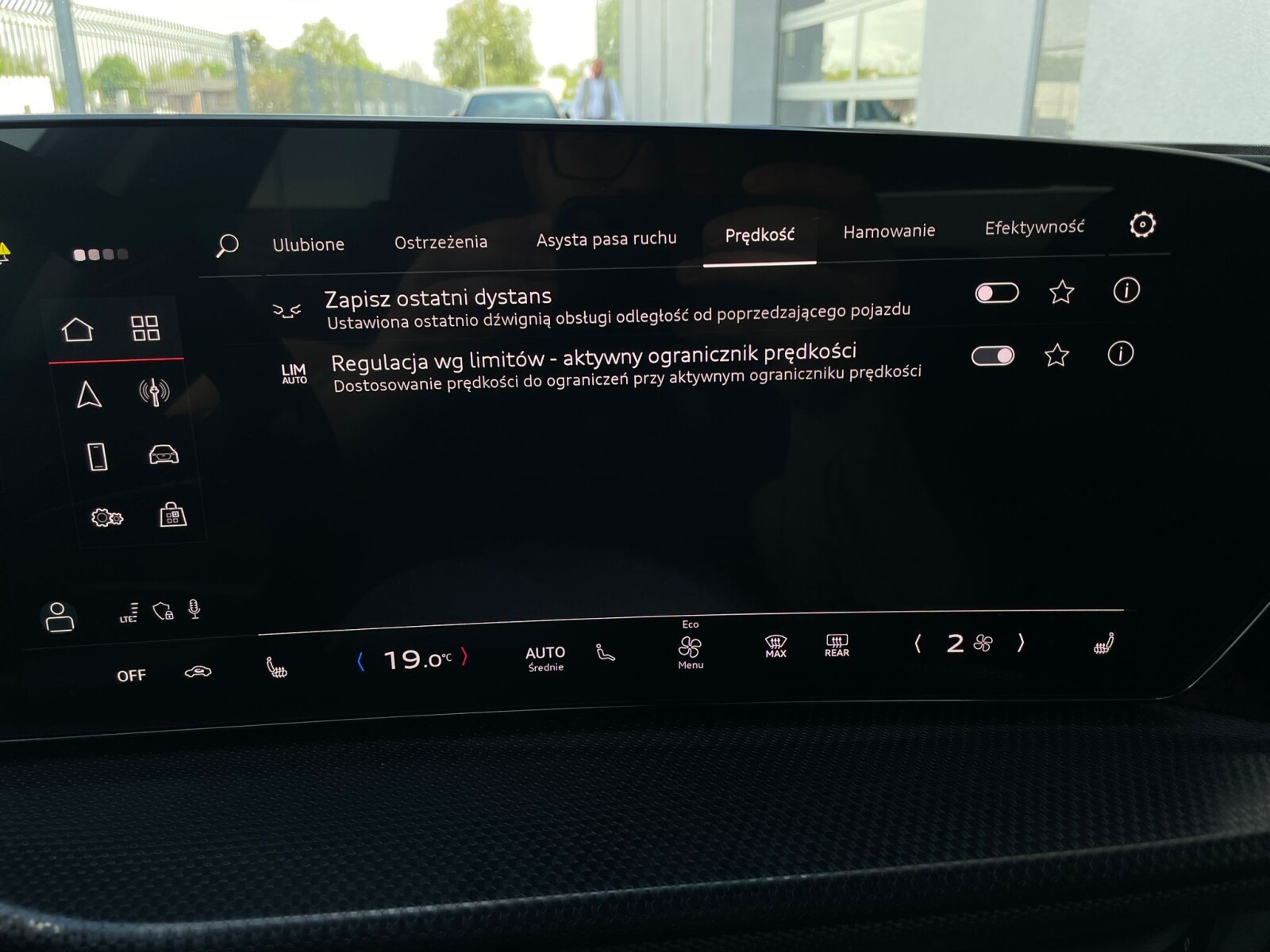 Audi Q5 Sportback - zdjęcie 30