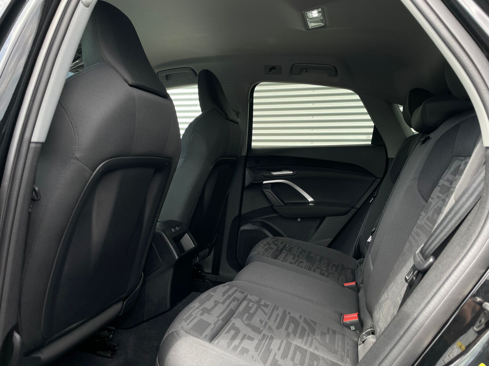 Audi Q5 Sportback - zdjęcie 12