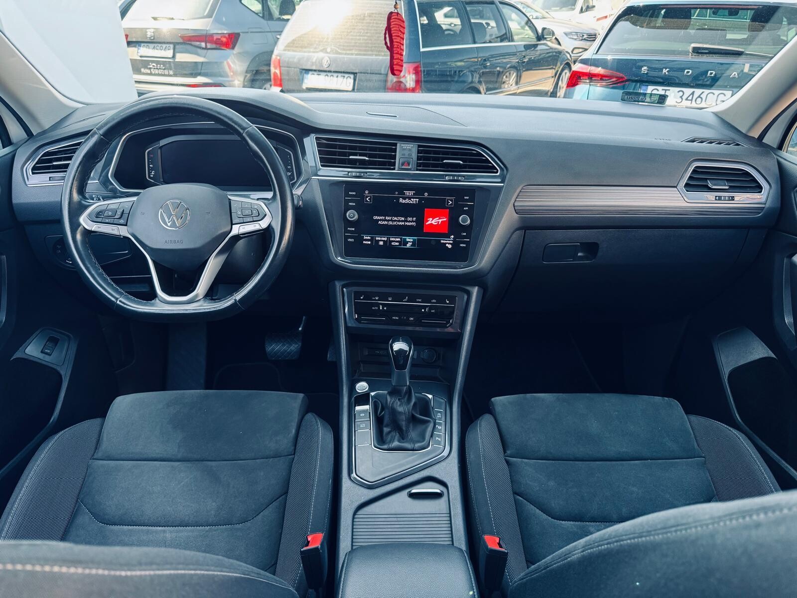 Volkswagen Tiguan Allspace - zdjęcie 15