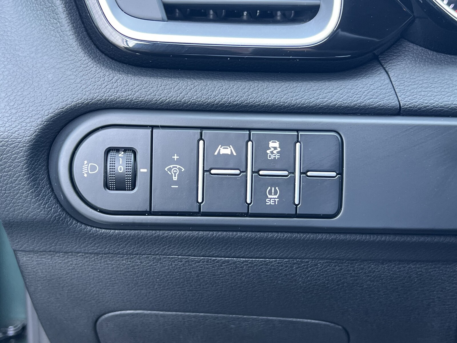 Kia Pro_cee'd - zdjęcie 10