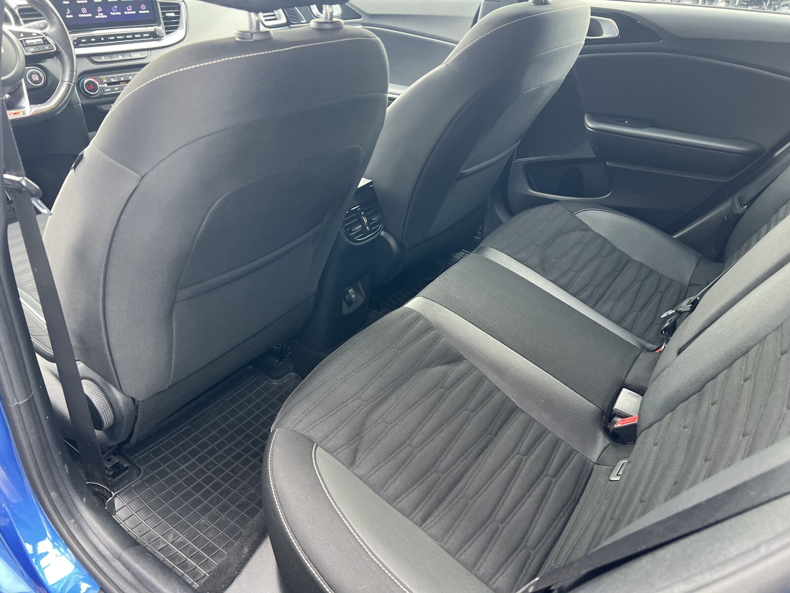 Kia Pro_cee'd - zdjęcie 26