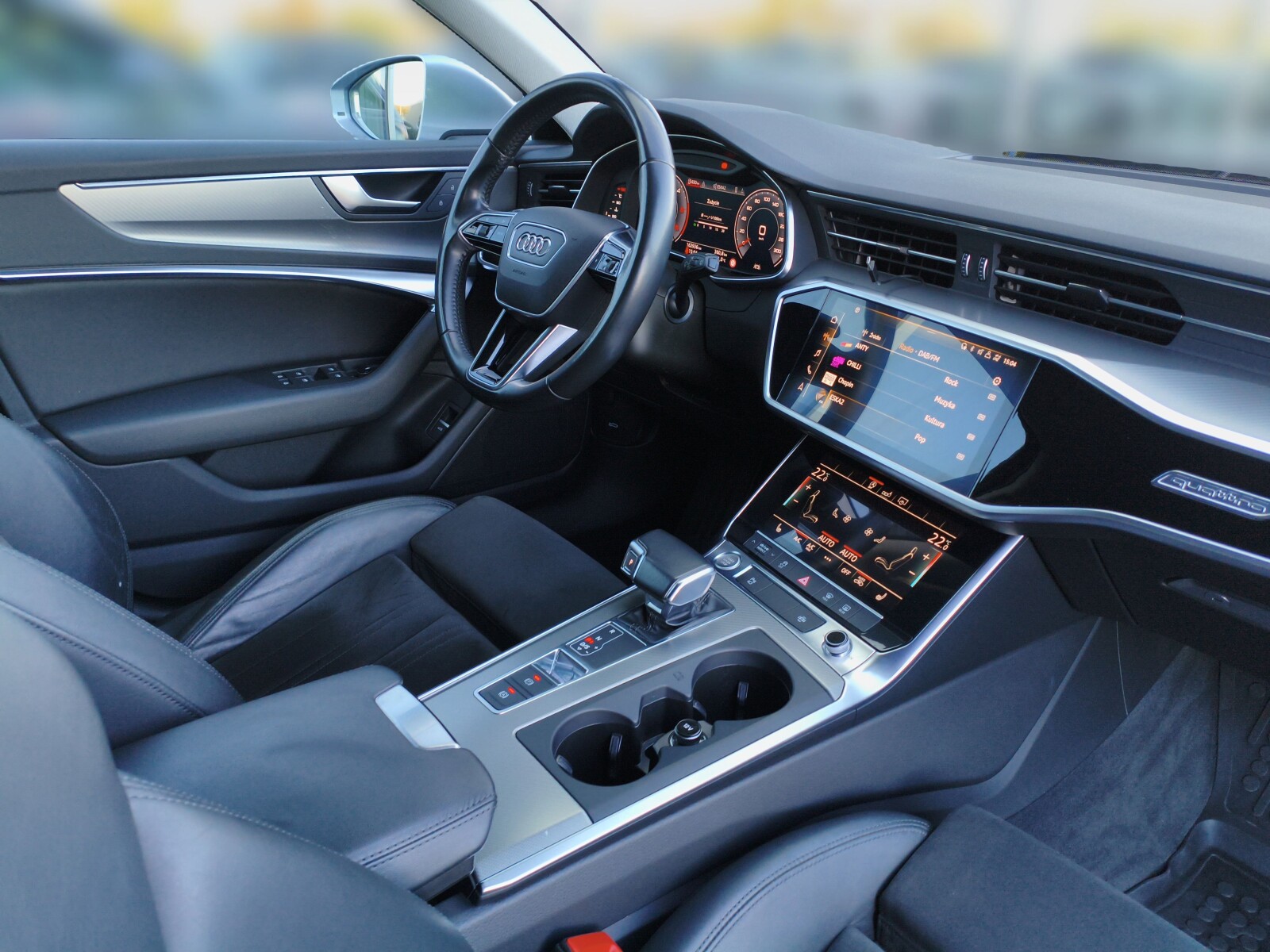 Audi A6 Avant - zdjęcie 12