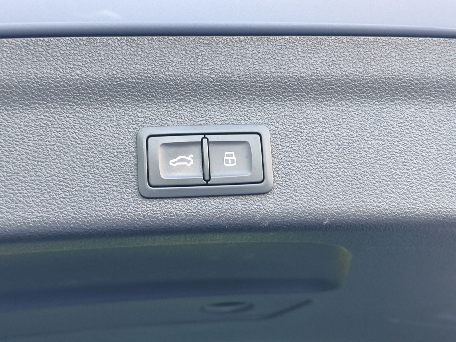 Audi A6 Avant - zdjęcie 38