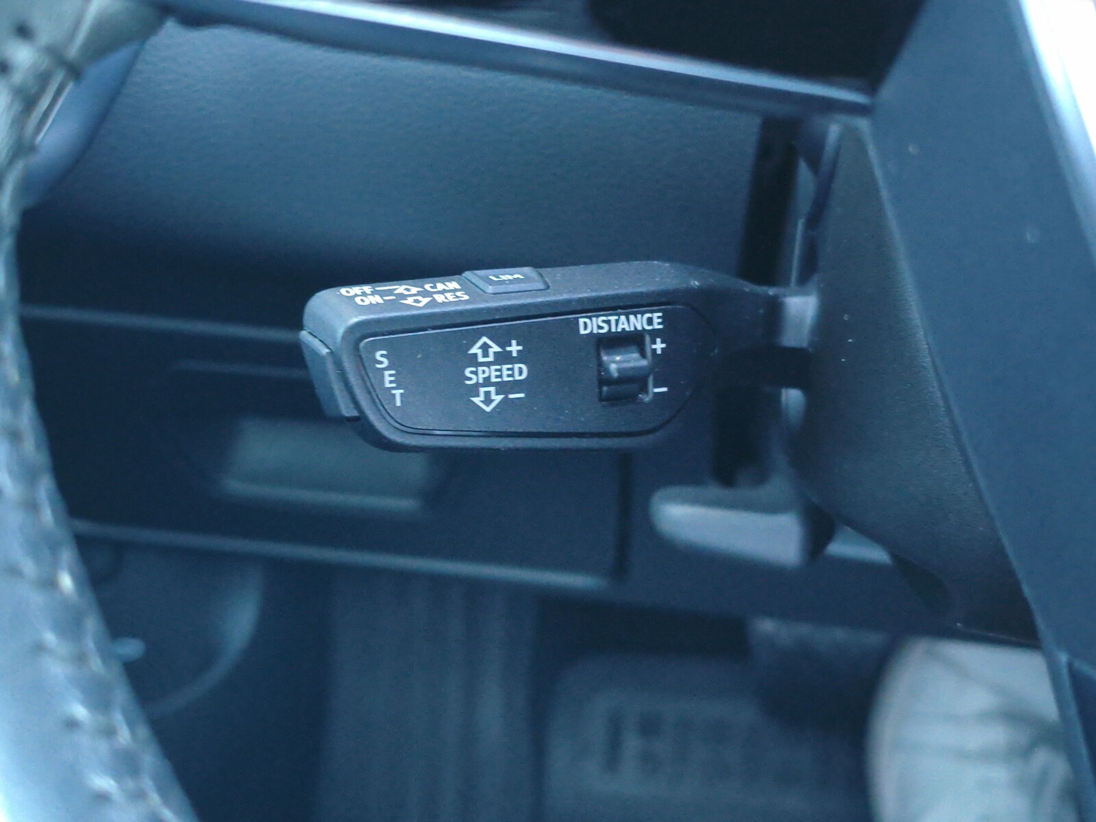 Audi A6 Avant - zdjęcie 32