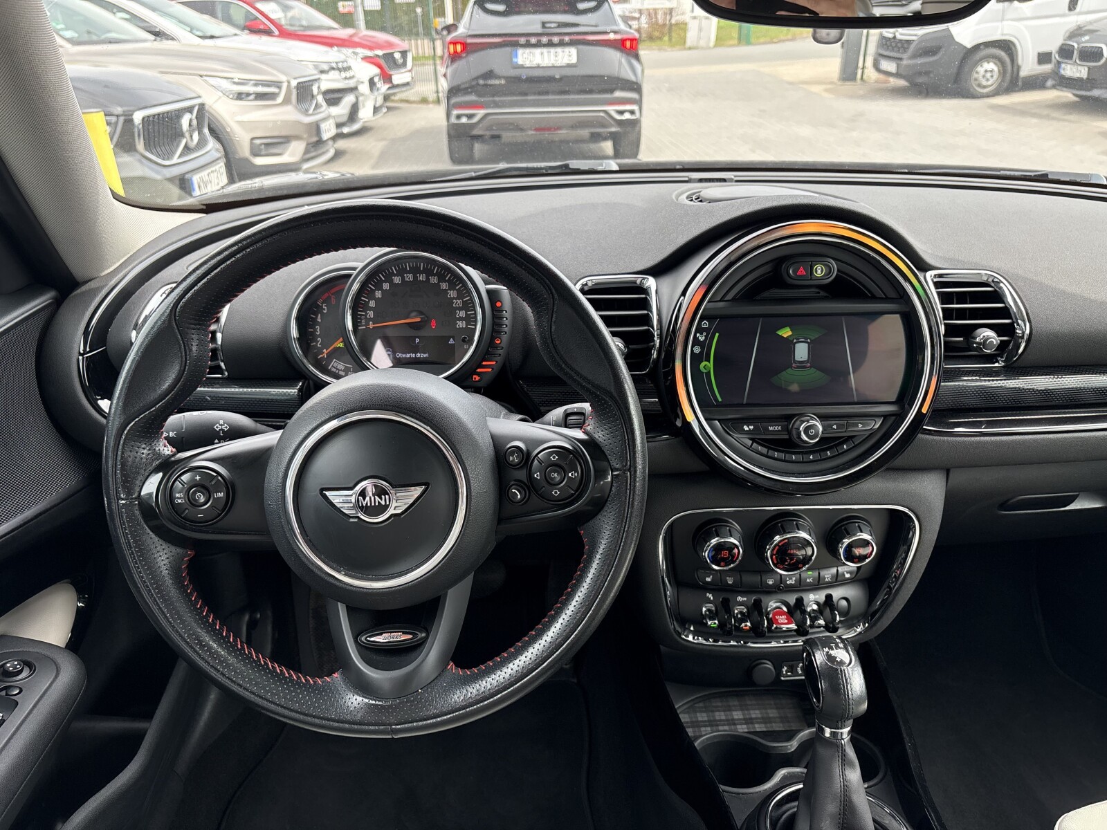 MINI Clubman - zdjęcie 9