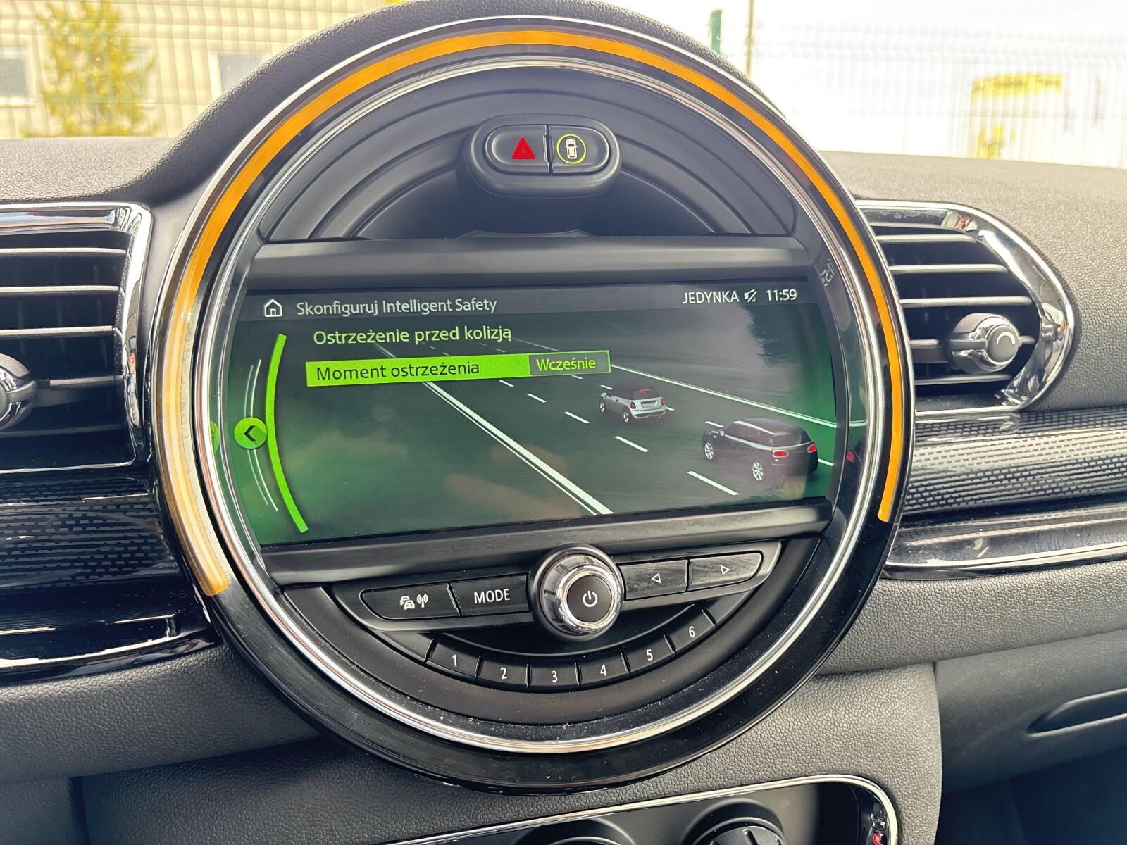 MINI Clubman - zdjęcie 25