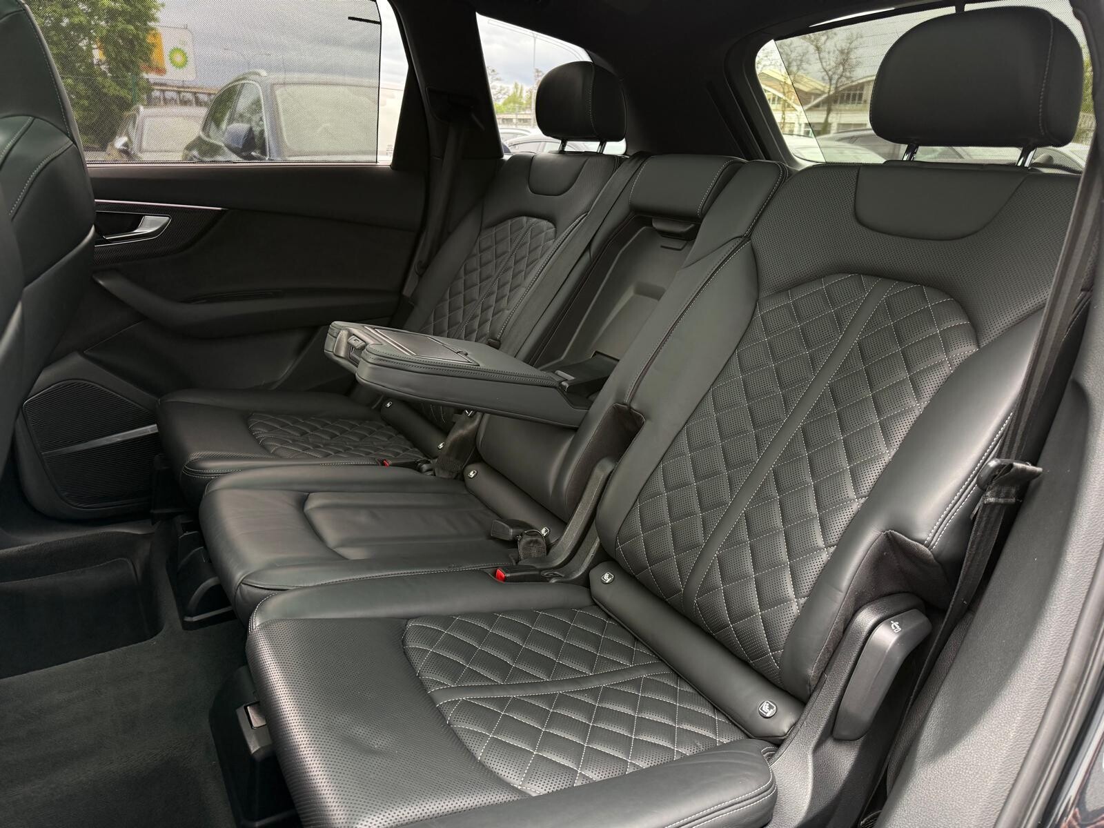 Audi SQ7 - zdjęcie 24