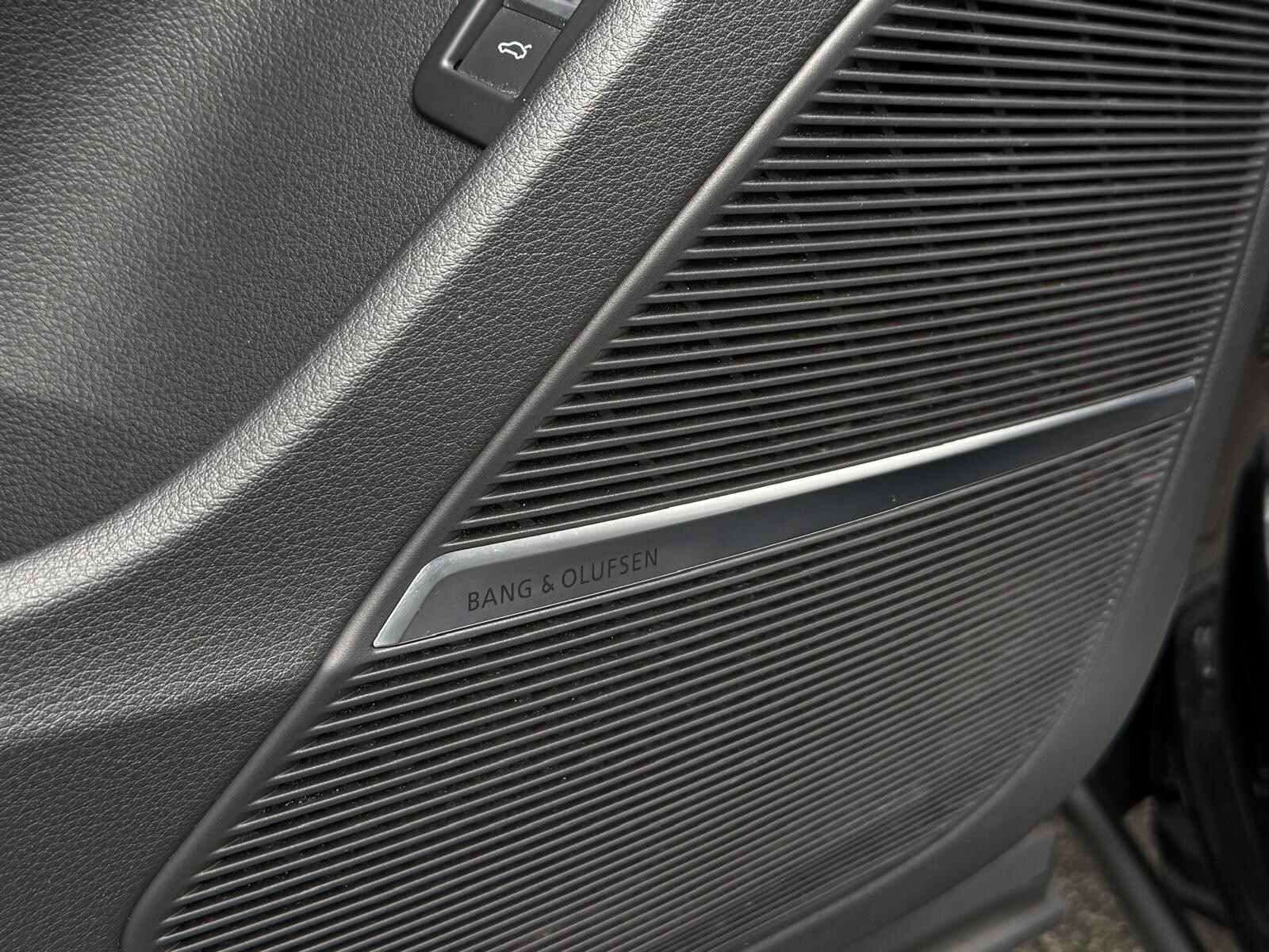Audi SQ7 - zdjęcie 21