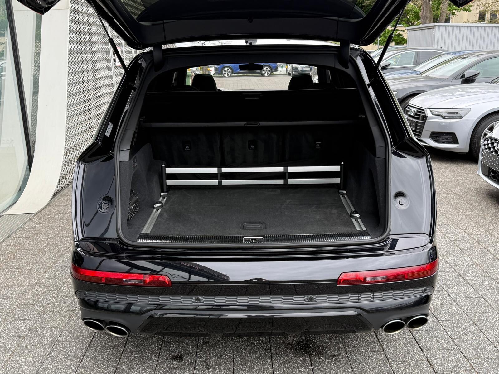 Audi SQ7 - zdjęcie 9