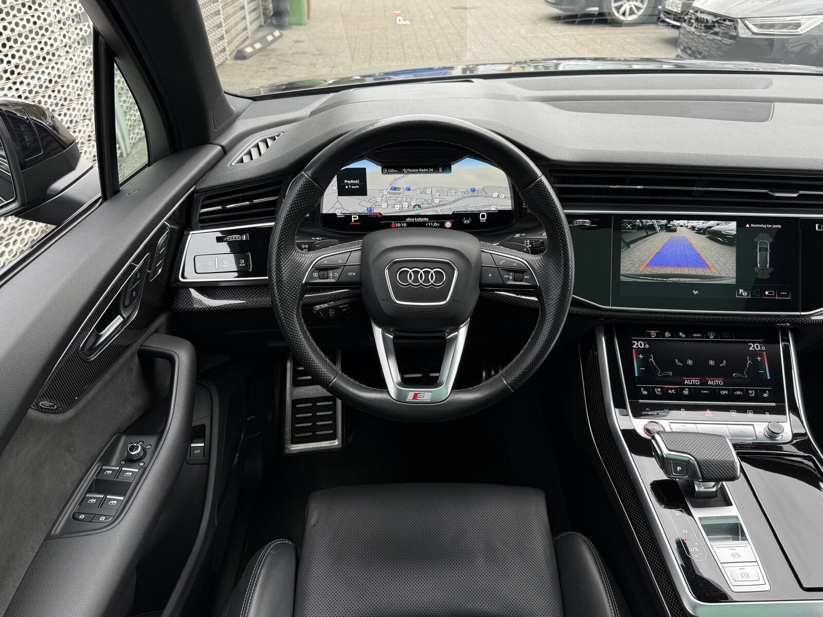 Audi SQ7 - zdjęcie 32