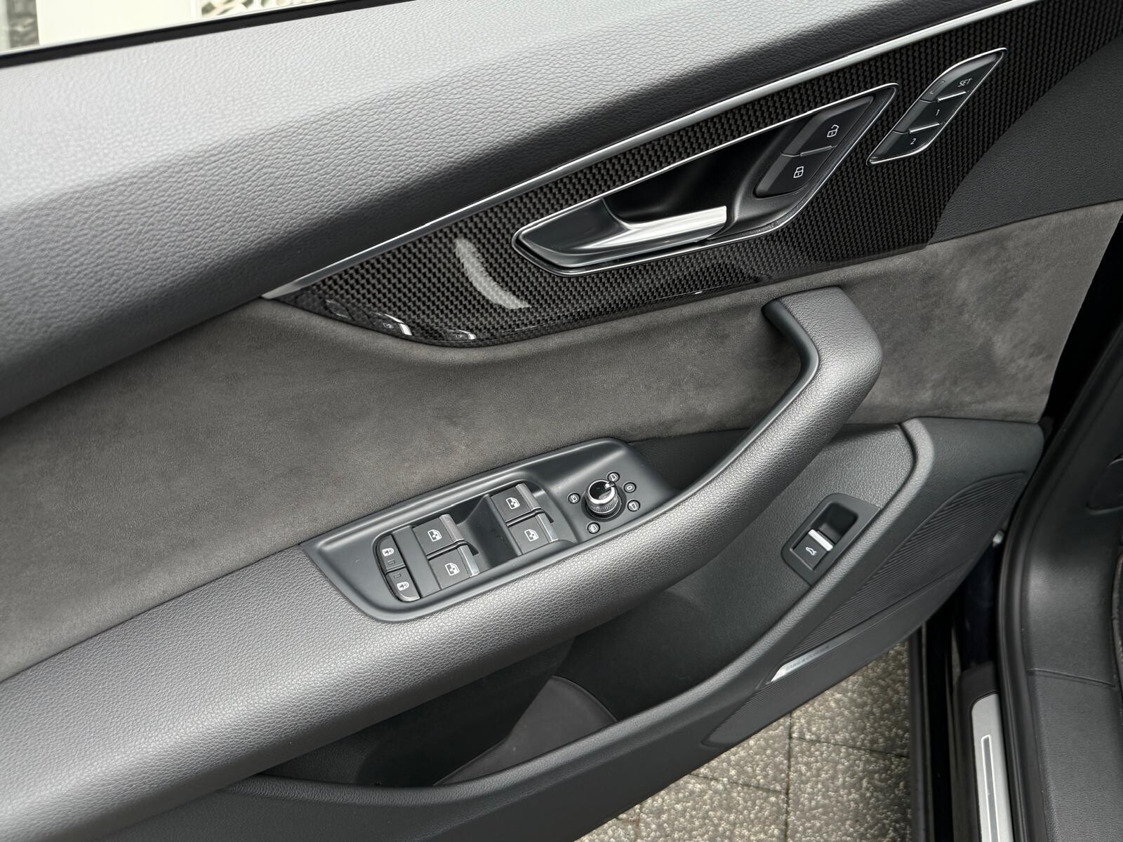 Audi SQ7 - zdjęcie 20