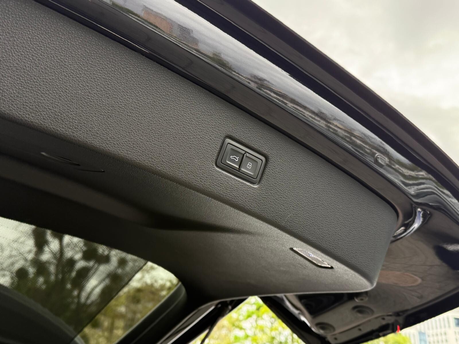 Audi SQ7 - zdjęcie 11