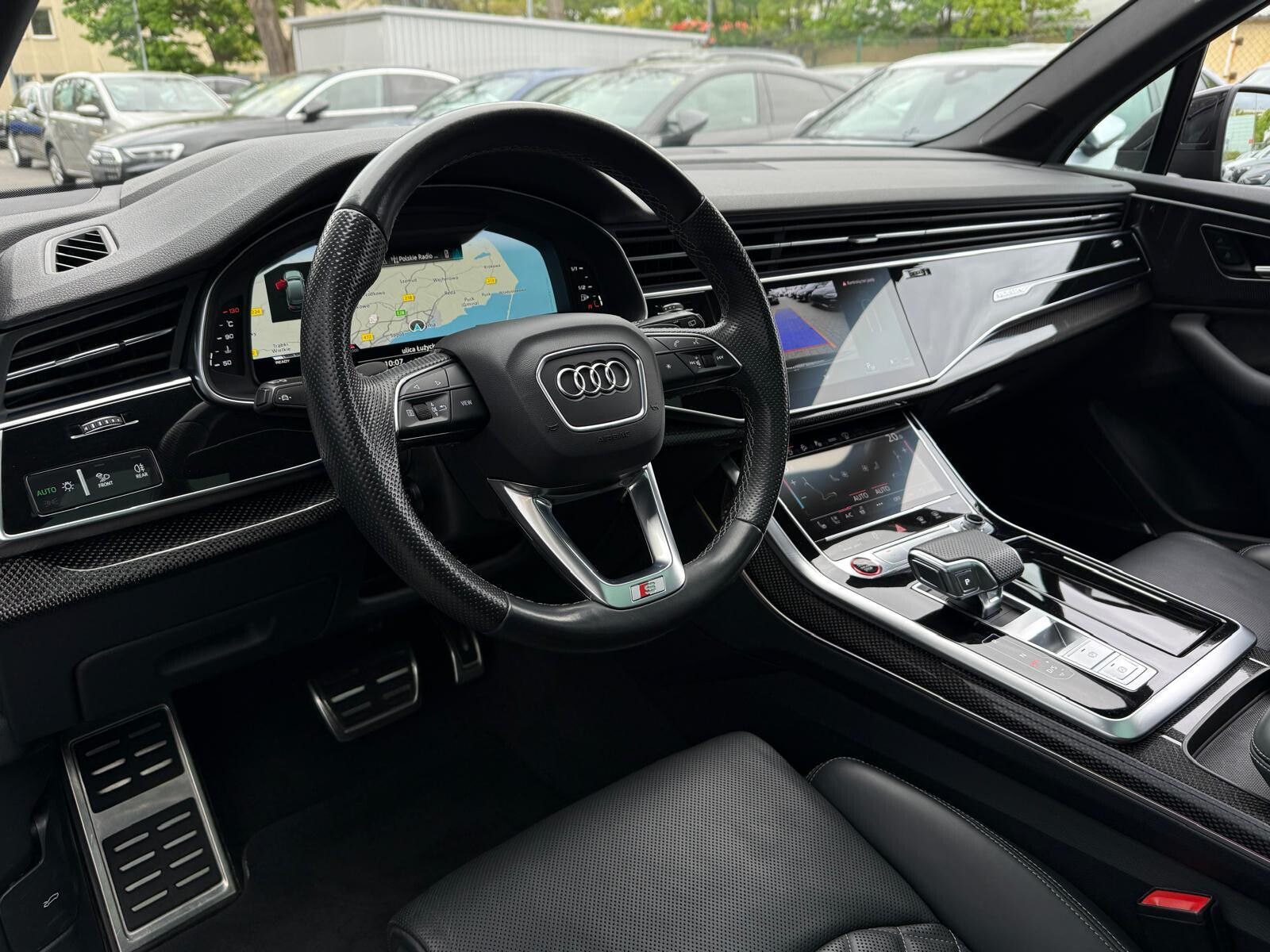 Audi SQ7 - zdjęcie 17