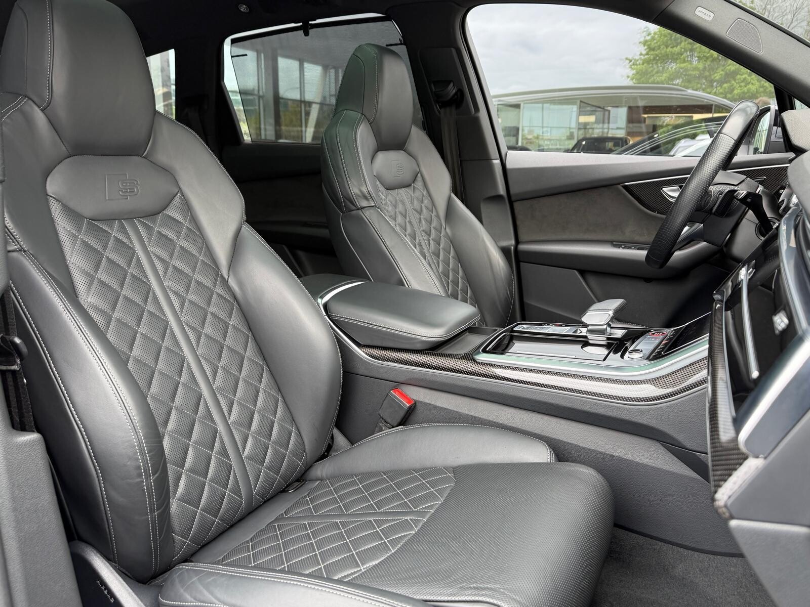 Audi SQ7 - zdjęcie 29