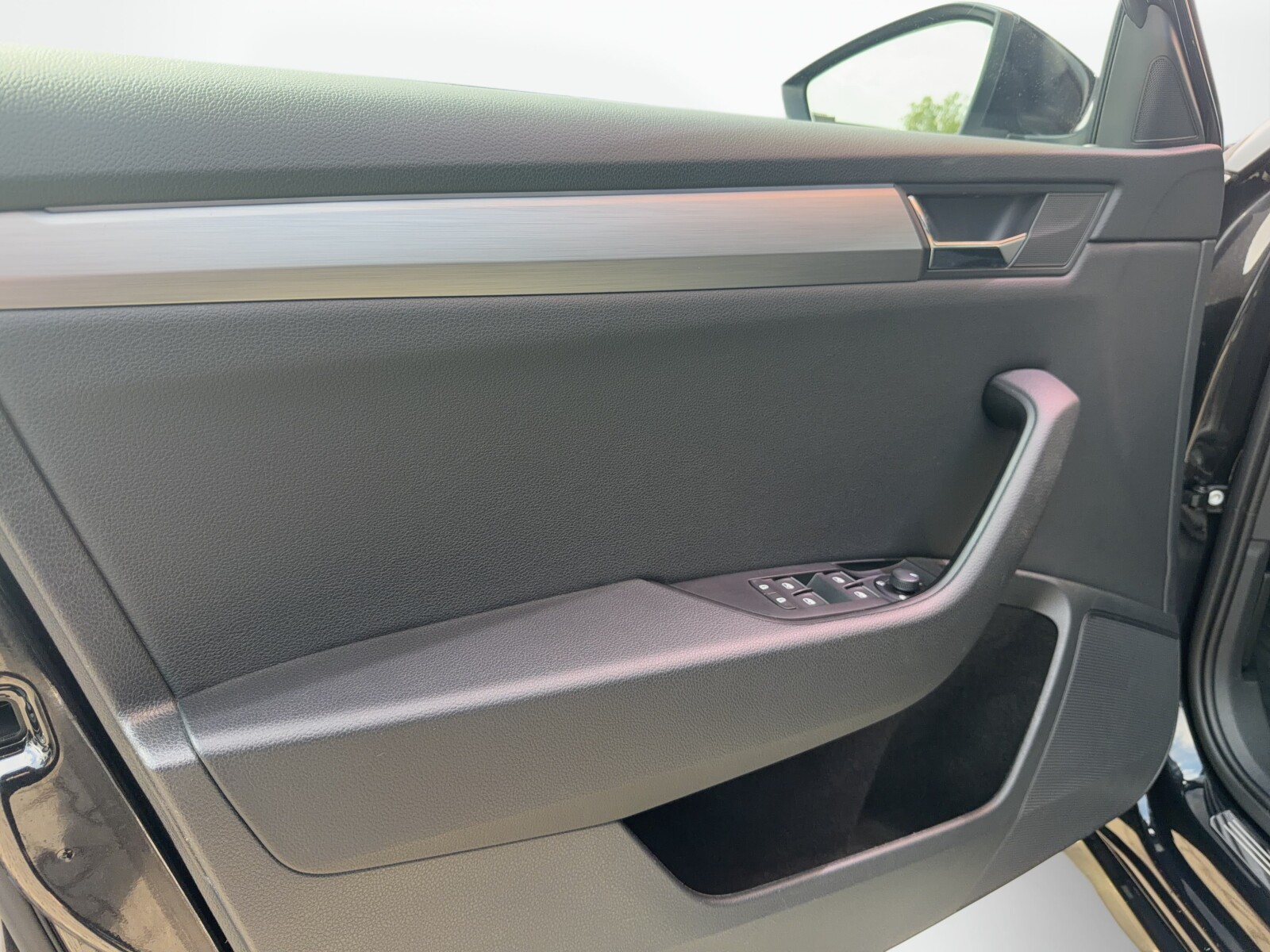 Škoda Superb Combi - zdjęcie 14