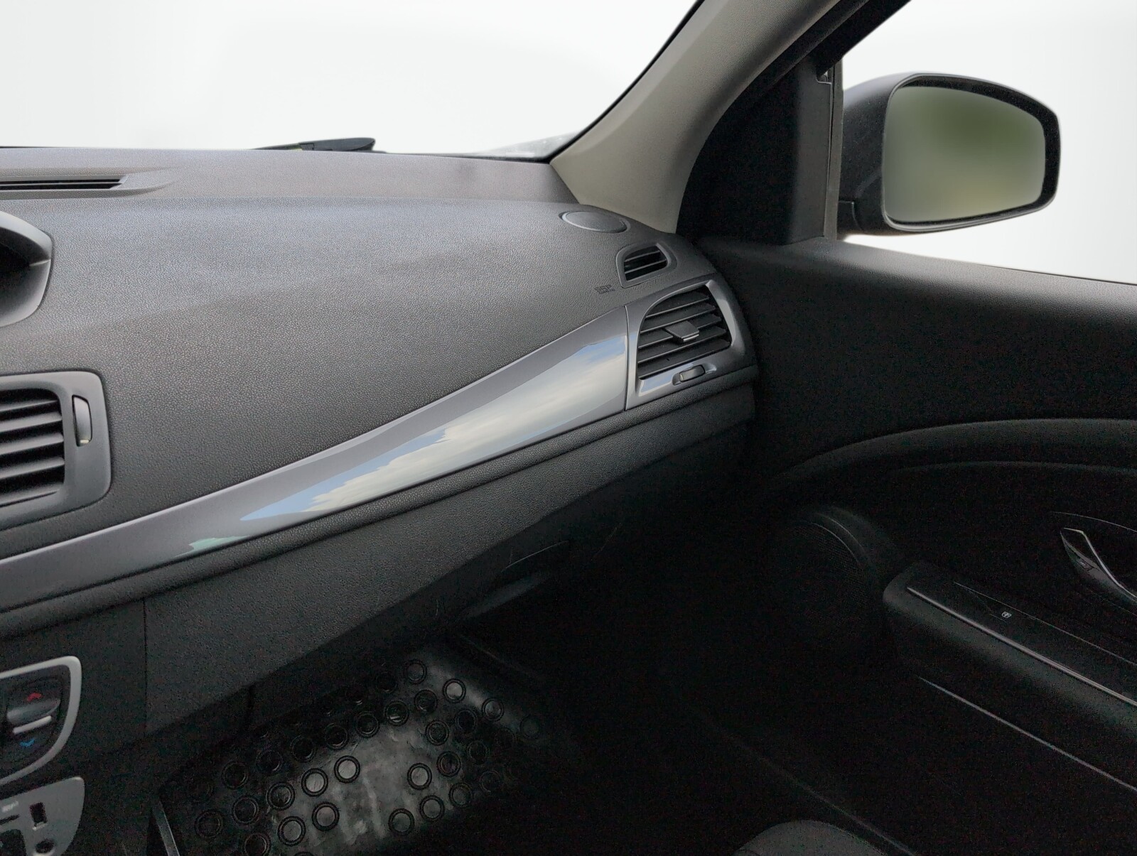 Renault Megane - zdjęcie 24