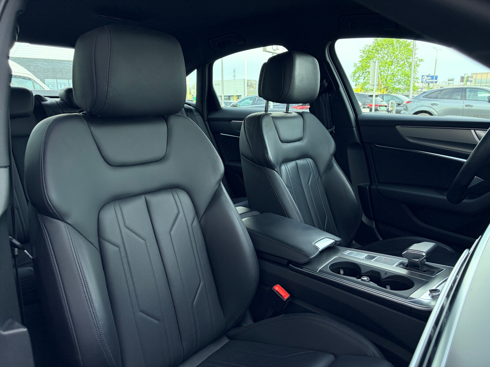 Audi A6 Limousine - zdjęcie 21