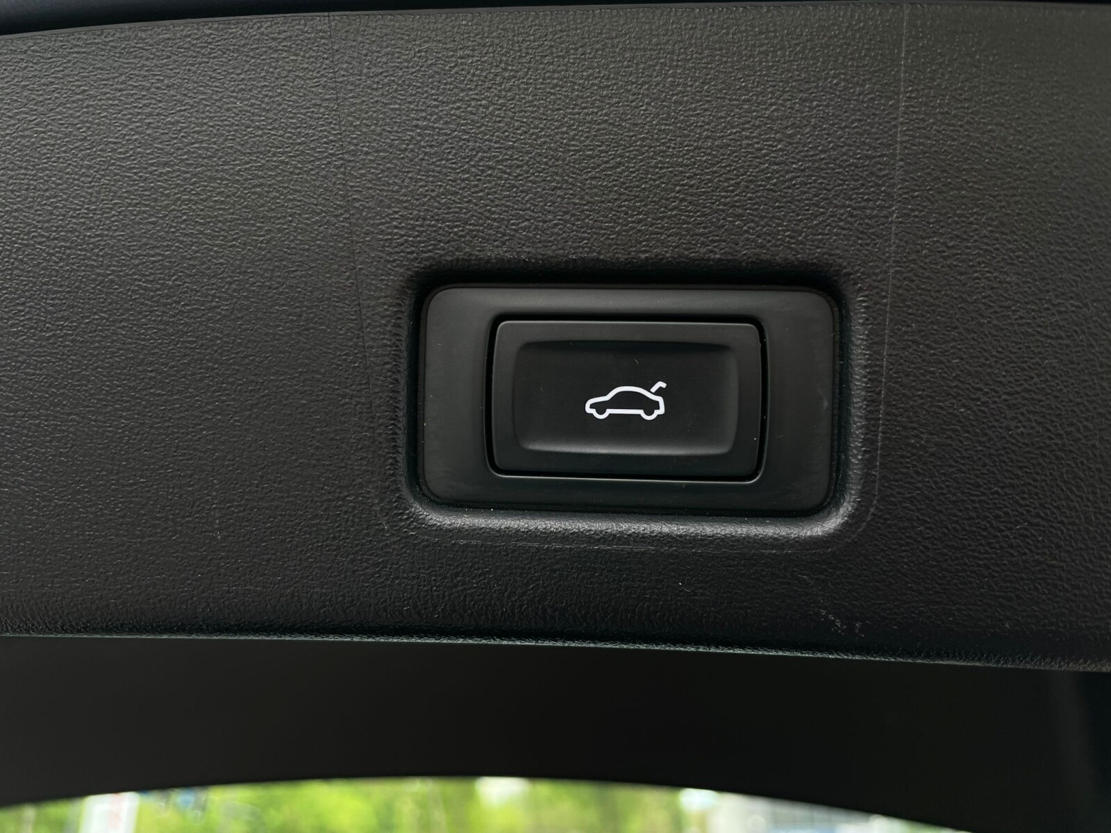 Audi Q4 Sportback e-tron - zdjęcie 9