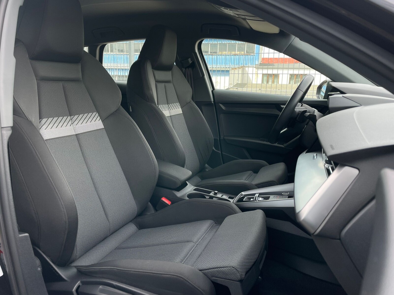 Audi A3 Sportback - zdjęcie 20