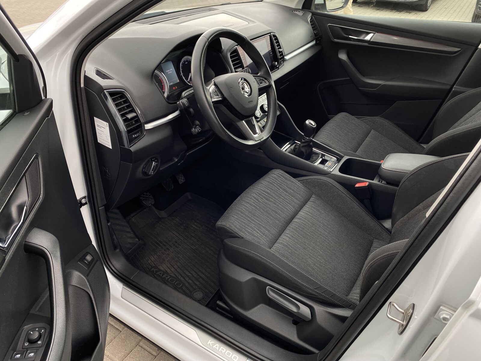 Škoda Karoq - zdjęcie 9