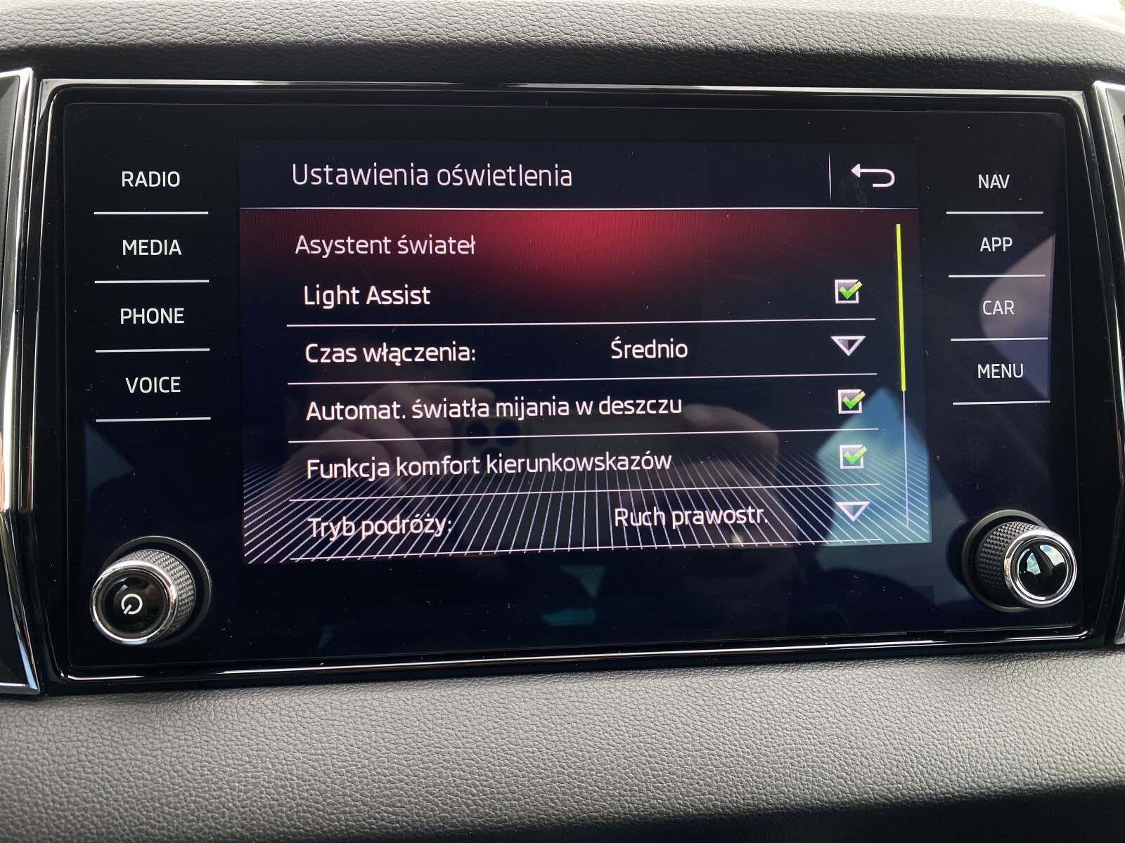 Škoda Karoq - zdjęcie 27