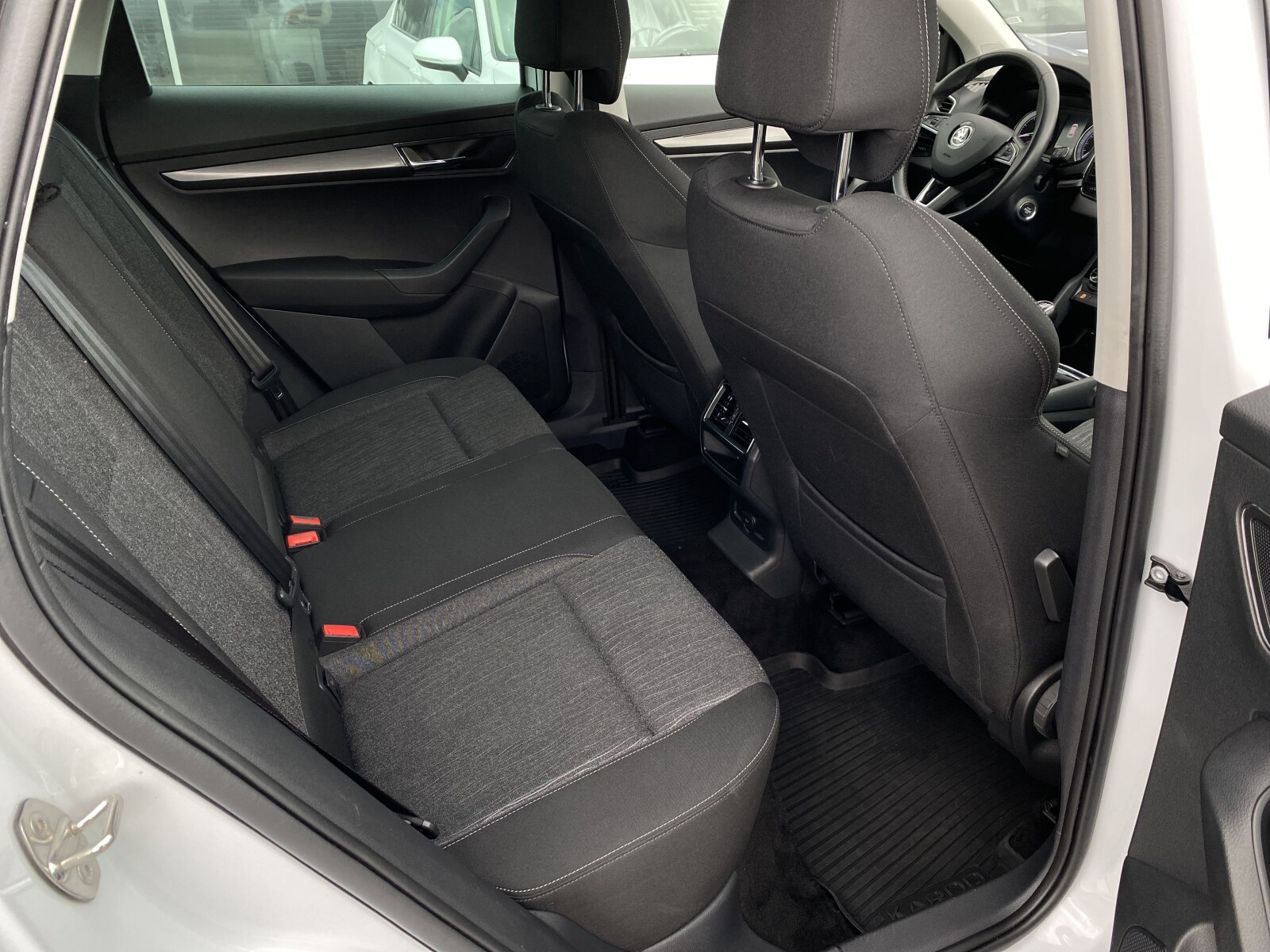 Škoda Karoq - zdjęcie 31