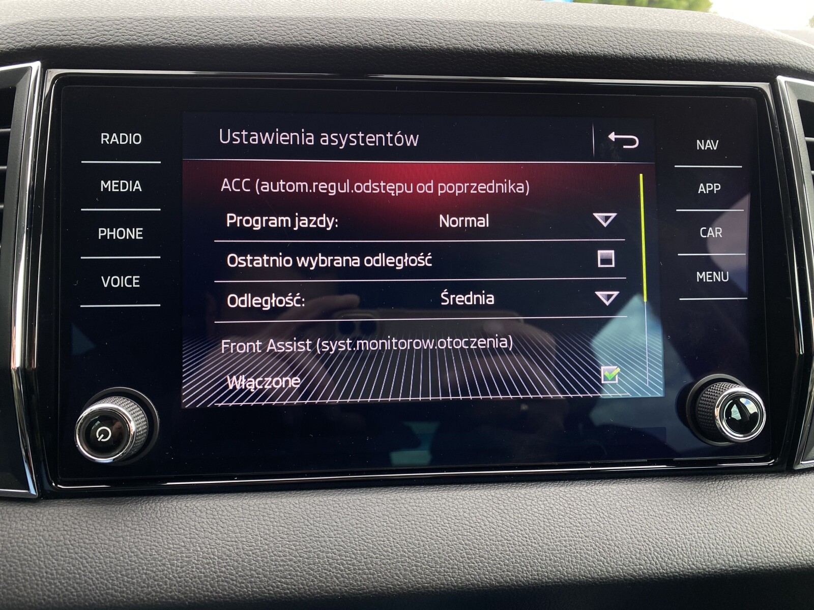 Škoda Karoq - zdjęcie 25