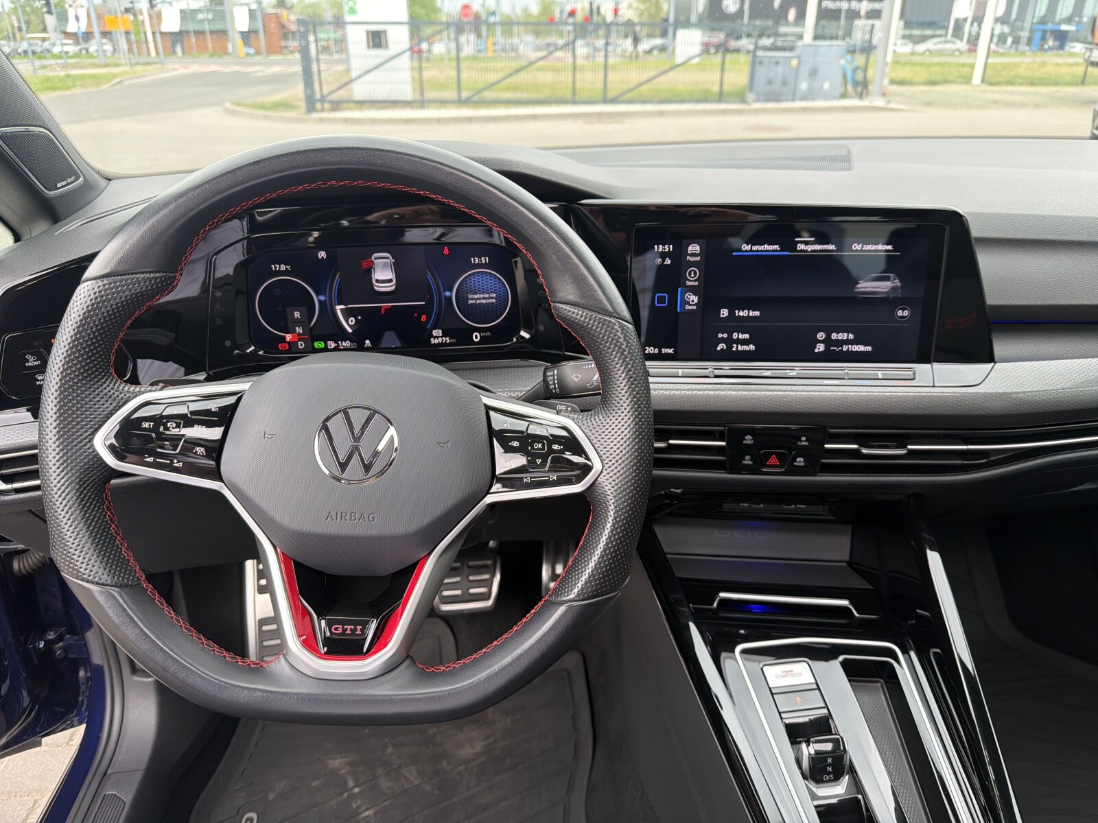 Volkswagen Golf - zdjęcie 13
