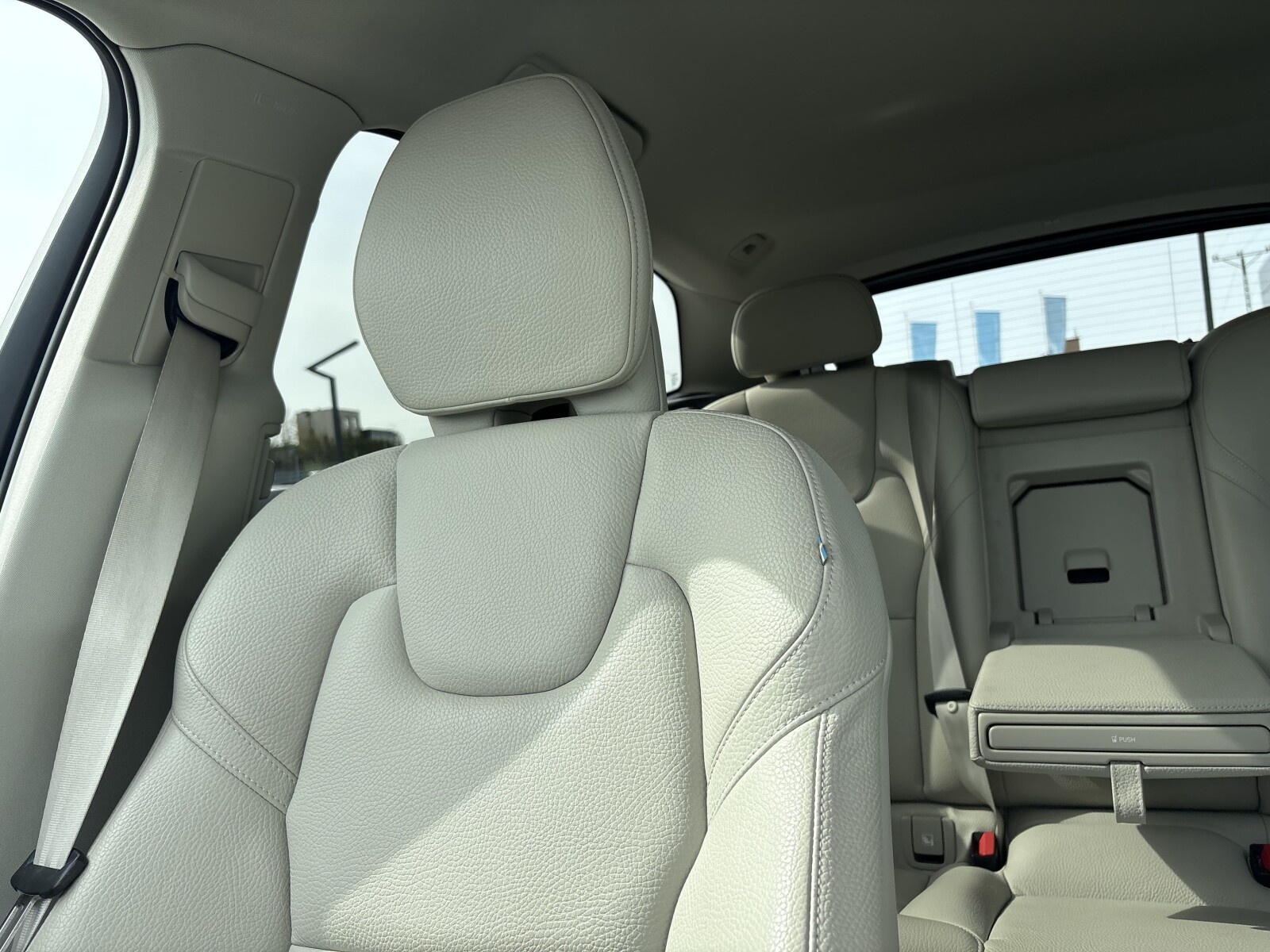 Volvo XC 60 - zdjęcie 14