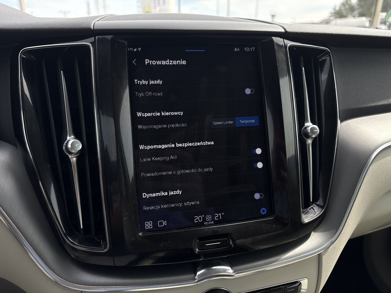 Volvo XC 60 - zdjęcie 21