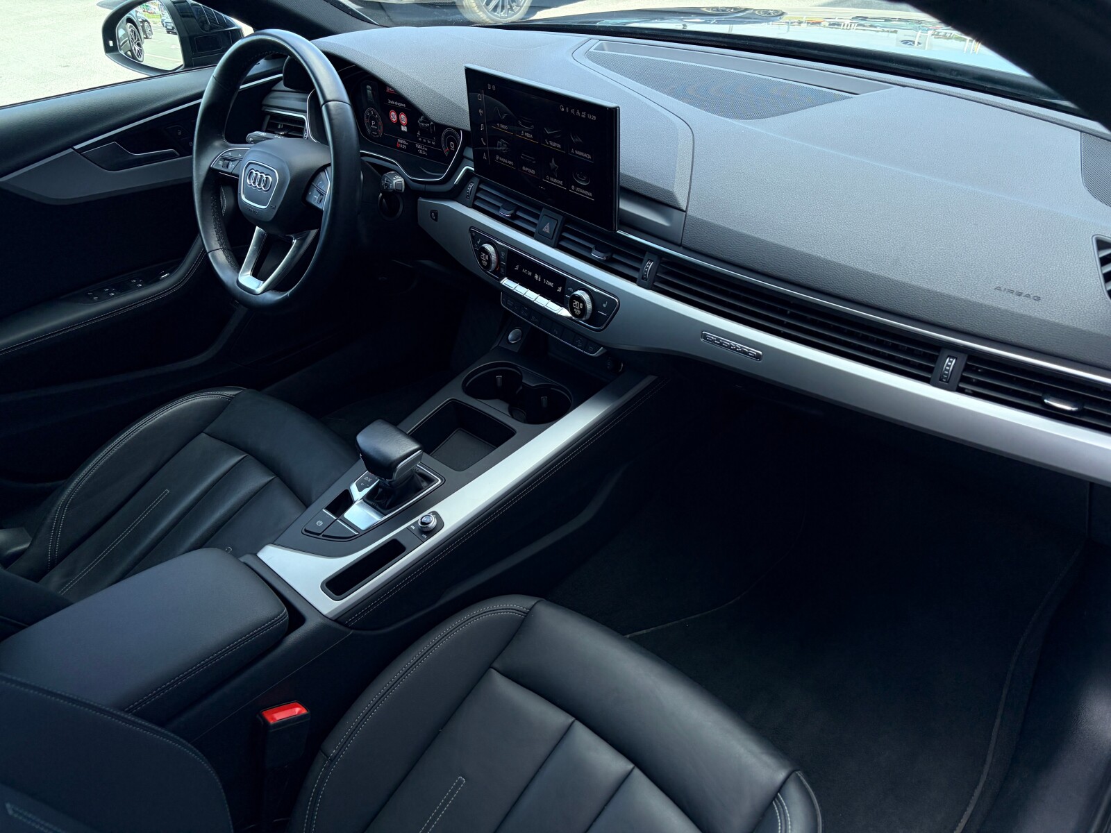 Audi A4 Allroad - zdjęcie 21