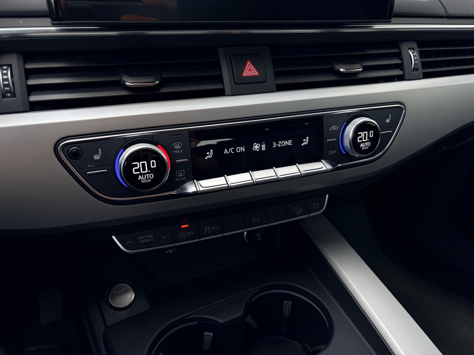 Audi A4 Allroad - zdjęcie 28