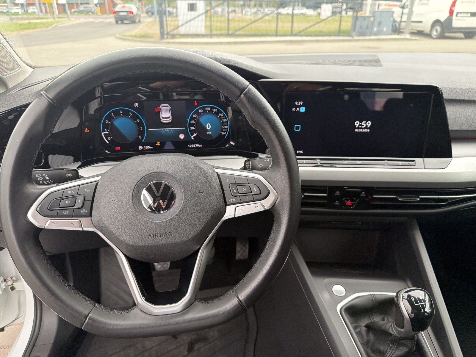 Volkswagen Golf - zdjęcie 24