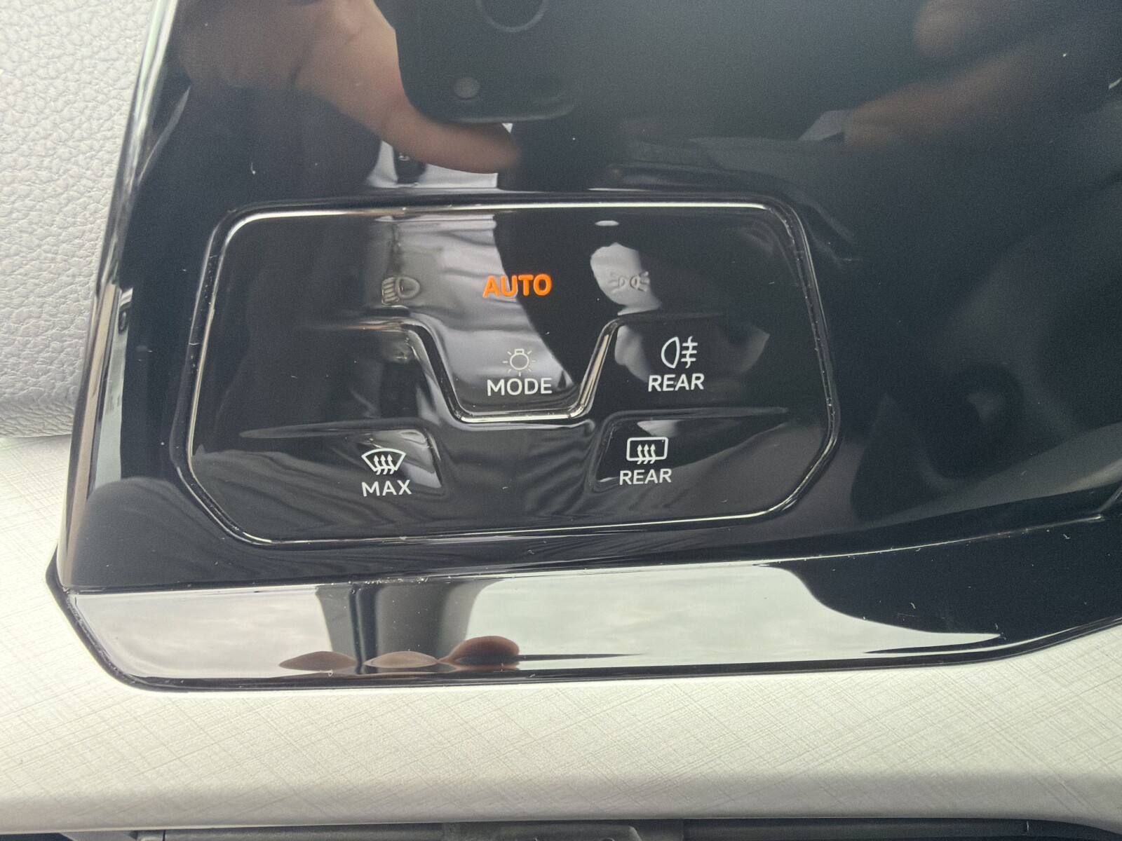 Volkswagen Golf - zdjęcie 9