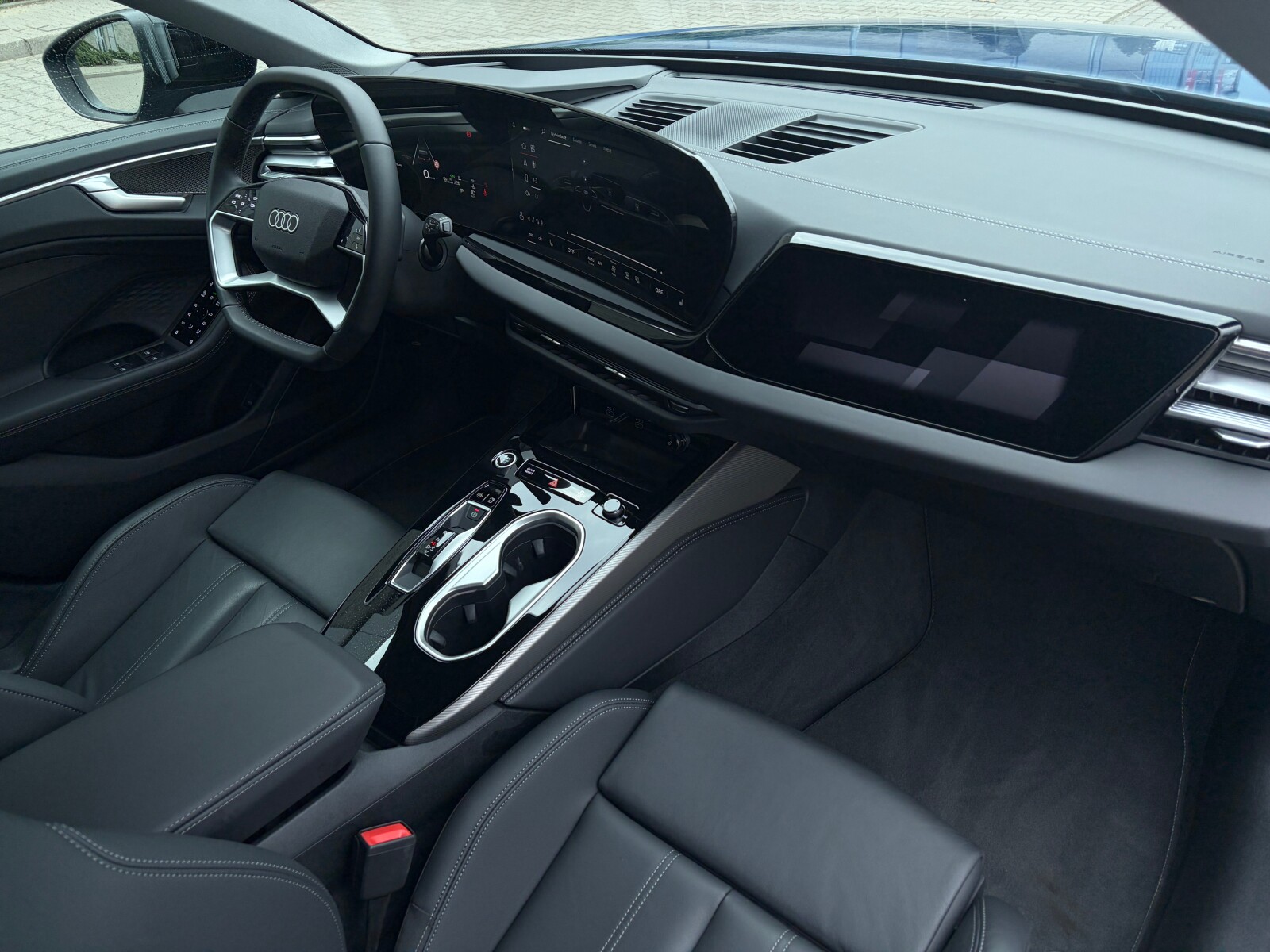 Audi A6 Avant - zdjęcie 19