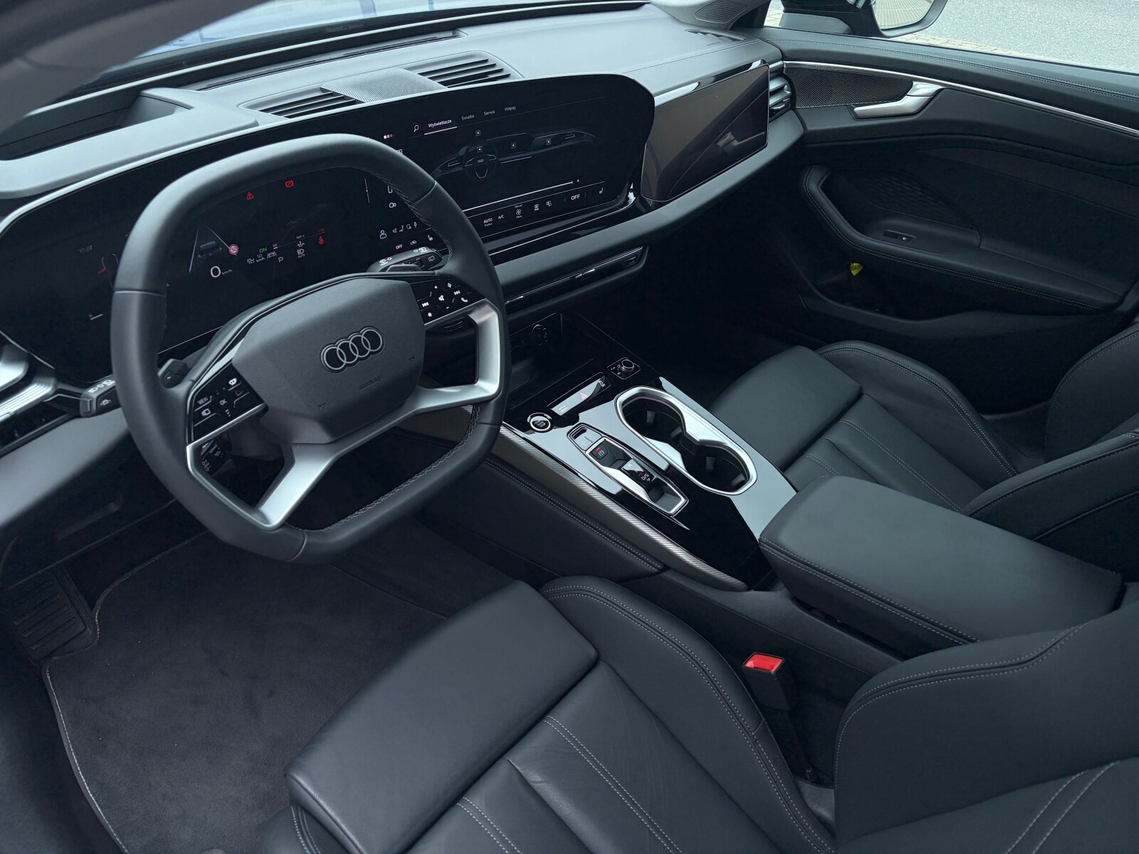 Audi A6 Avant - zdjęcie 11