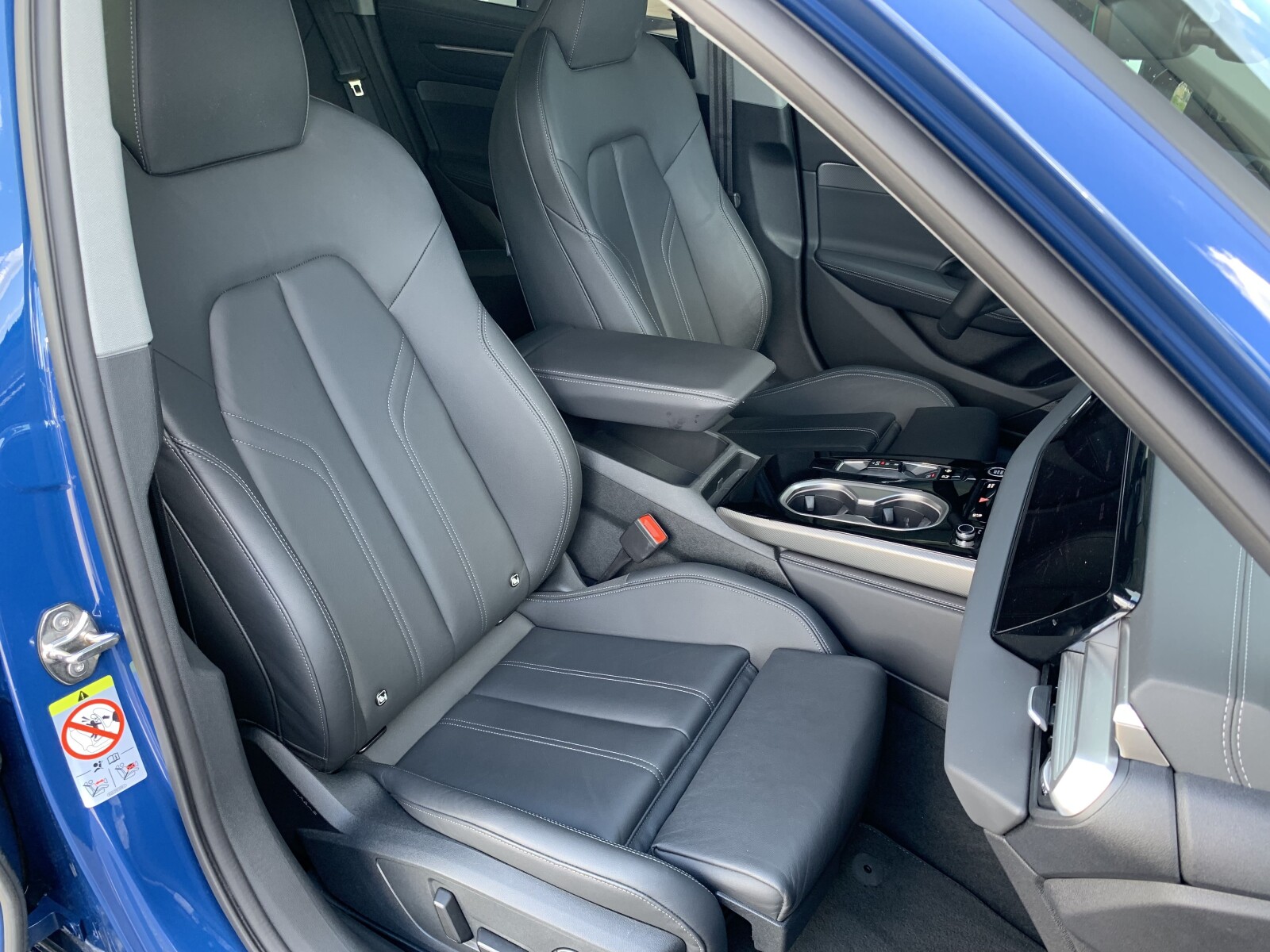 Audi A6 Avant - zdjęcie 12
