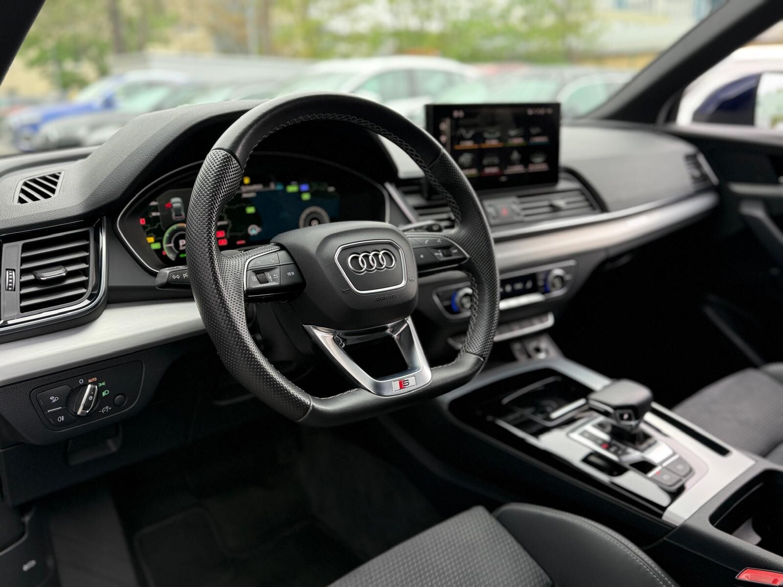 Audi Q5 Sportback TFSI e - zdjęcie 13
