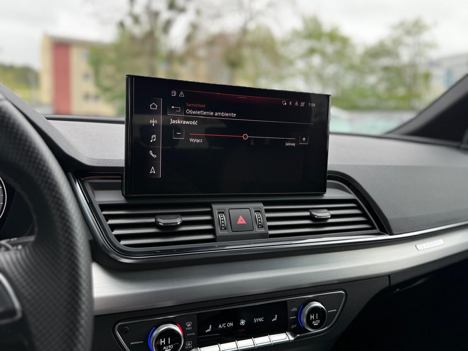 Audi Q5 Sportback TFSI e - zdjęcie 36